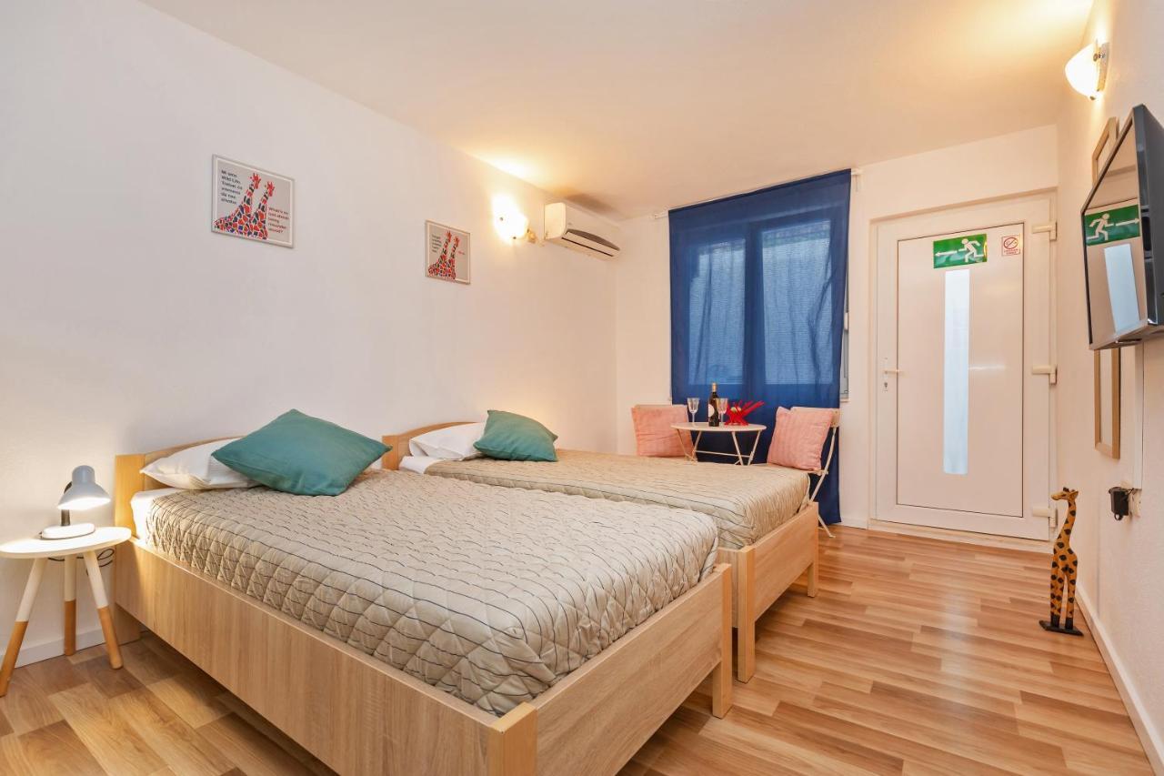 Apartment Bis Studio Apartment 3 *